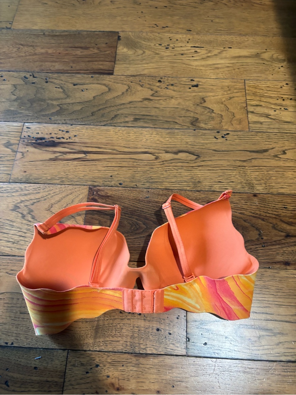 Victoria’s Secret Very Sexy Secret Enhance Women's Orange/Pink Swirl Push Up Bra - Picture 2 of 3
